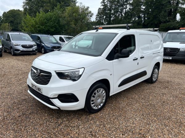 Used VAUXHALL COMBO in Woking Surrey for sale