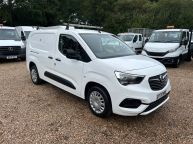 VAUXHALL COMBO 2300 L2H1 *AIR CON* SPORTIVE 1.5 TURBO D *EURO 6!!! - 2156 - 3