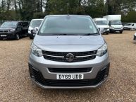 VAUXHALL VIVARO 2900 LWB SPORTIVE *AIR CON* 1.5 CDTI *EURO 6!!! - 2172 - 21