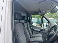 VOLKSWAGEN CRAFTER CR35 MWB LOW ROOF 2.0 TDI *6 SPEED!!! - 2120 - 16