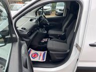 VAUXHALL COMBO 2300 L2H1 *AIR CON* SPORTIVE 1.5 TURBO D *EURO 6!!! - 2156 - 11