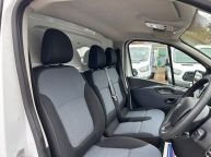 VAUXHALL VIVARO 2900 L1H1 **AIR CON** 1.6 CDTI SWB 120 BHP *EURO 6!!! - 2173 - 14