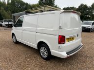 VOLKSWAGEN TRANSPORTER T28 SWB HIGHLINE 2.0 TDI *AIR CON!!! - 2157 - 33