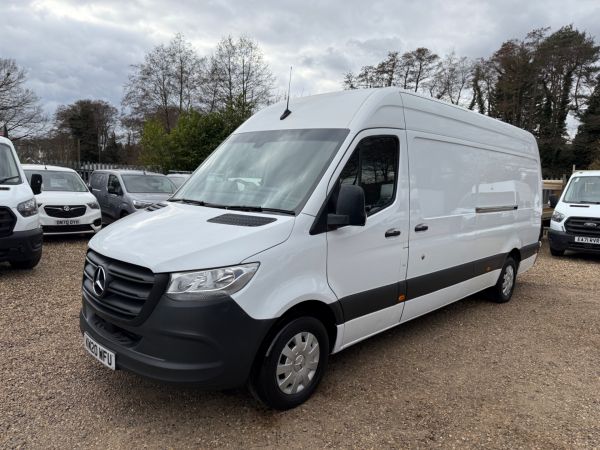 Used MERCEDES BENZ SPRINTER in Woking Surrey for sale