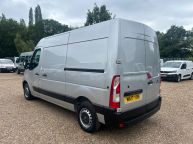 RENAULT MASTER MM35 MWB *SAT NAV* BUSINESS ENERGY 2.3 DCI *EURO 6!!! - 2146 - 30