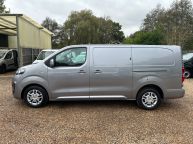 VAUXHALL VIVARO 2900 LWB SPORTIVE *AIR CON* 1.5 CDTI *EURO 6!!! - 2172 - 27