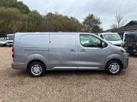 VAUXHALL VIVARO 2900 LWB SPORTIVE *AIR CON* 1.5 CDTI *EURO 6!!! - 2172 - 29