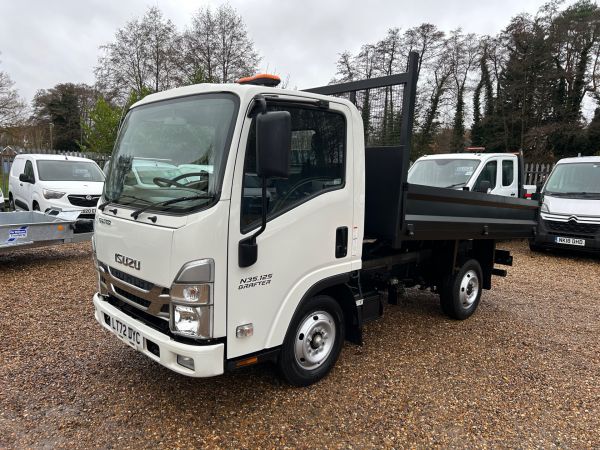 Used ISUZU GRAFTER in Woking Surrey for sale