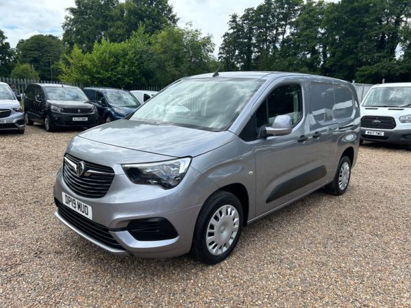 Used VAUXHALL COMBO in Woking Surrey for sale